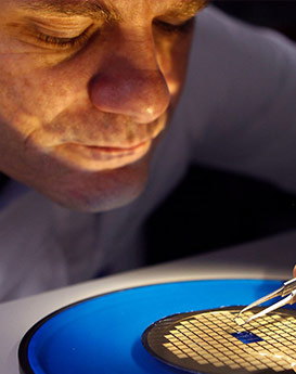 杰登·奥斯卡里昂-广州越秀区保养维修中心泰格豪雅售后服务中心